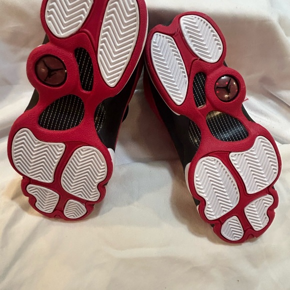 Air Jordan 13 Retro Low Very Berry shoe - Picture 5 of 8